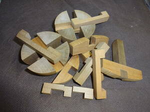 組木　パズル　ウッドパズル　立体パズル　木目　木のおもちゃ　頭脳パズル　木工房　玩具　知育玩具
