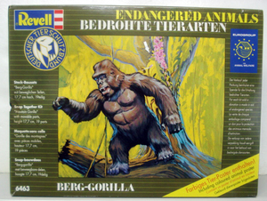 ○ REVELLレベル／ BERG-GORILLA (ENDANGERED ANIMALS)