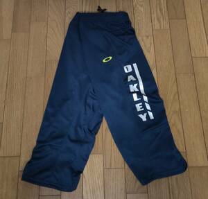 (物2)　定価6,600円　オークリー　 ENHANCE LT FLEECE　3/4パンツ　FOA402413　紺　メンズM