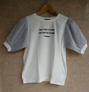 lovetoxic ラブトキシック Tシャツ 白のボディーにタップリとしたモノトーンのチェックにチュールの二重五分袖　　S（１４０）