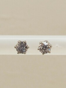  ☆pt900★天然ダイヤ0.30ct☆ピアス☆42