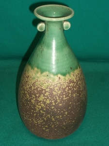 信楽焼　花瓶　上半分のメロンのようなヒビはデザインか不明　約４０年以上前～年代不明　アンティーク　古民家。