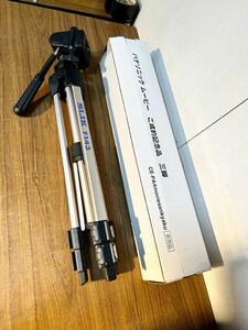 SLIK 三脚 F143 「ビデオカメラ」「デジタルカメラ」の両方に対応 143はFシリーズ小型・軽量モデル スリック株式会社 全高 1,315mm 三脚
