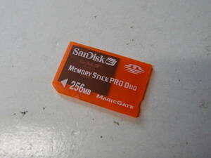 動作保証！SanDisk Memory Stick PRO Duo 256MB MAGIC GATE