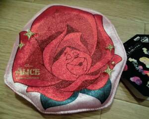 即決☆新品☆可愛い♪ 不思議の国のアリス ＆ 薔薇 ( お花 ) 絵柄 ベロア素材ポーチ ♪ 赤 と ピンク
