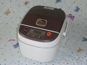 【未使用長期保管品】大栄トレーディング　高級土鍋加工炊飯器　DT-SH1410-3付属品あり