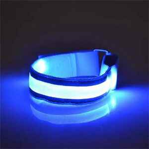 LEDライト アームバンド 《ブルー》 ランニング ジョギング 夜道 腕用 ペットにも使用できます。