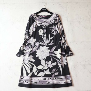 新品同様★レオナール LEONARD ★カンカン生地★モノトーンFlower ロングワンピース size LL