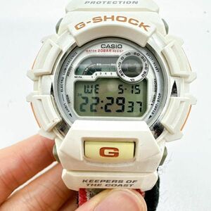 A2405-2-17 １円スタート クオーツ　稼働品　CASIO　カシオ　G-SHOCK　ジーショック　メンズ腕時計　ホワイト　DW-9500