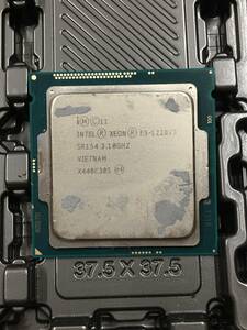 B2420)Intel XEON E3-1220V3 3.10GHz SR154 中古動作品(タ)