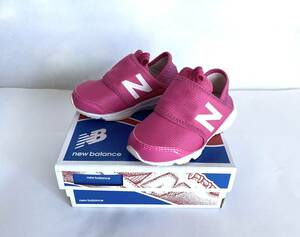 美品 new balance ニューバランス スリッポン スニーカー 14cm ピンク 白 ロゴN 靴 キッズ 子供サイズ 軽量 P888