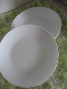 ◆ヤマザキ★白いお皿 ３枚★直径　20ｃｍ◆未使用
