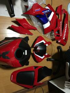 中古/CBR６００RR　純正カウルセット　2BL-PC40