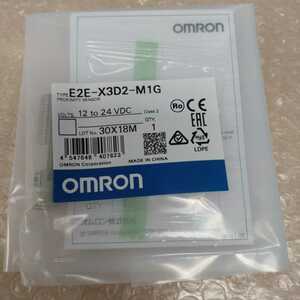 未使用品　OMRON　E2E-X3D2-M1G　近接センサ　P-429