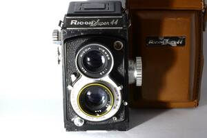 158-1【美品】リコー Ricoh Super44 RIKEN 6cm F3.5 二眼カメラ(ケース付き） 