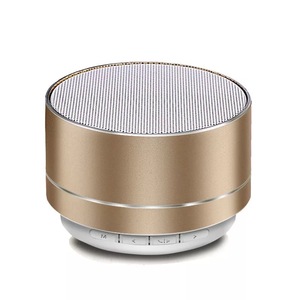 Bluetooth スピーカー ゴールド ポータブル 小型 LED 軽量　音楽　動画　YouTube　Amazon　Hulu☆