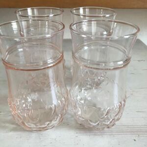 昭和レトロ トーヨーガラス　ピンクハートガラスのタンブラー　4個セット　ガラスのコップ　レトロ