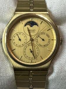 セイコー 7F39-8020 ムーンフェイズ デイデイト ゴールド文字盤 メンズ腕時計　SEIKO 腕時計 セイコー腕時計