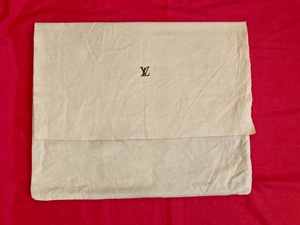 ルイヴィトン「LOUIS VUITTON」バッグ保存袋 布袋 フラップ型 44×34cm