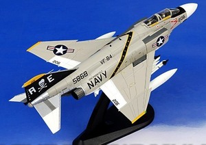 ■即決 ホビーマスター 1/72【F-4J ファントムII 第84戦闘飛行隊「ジョリー・ロジャース」 空母フランクリン・D・ルーズベルト搭載 1971年