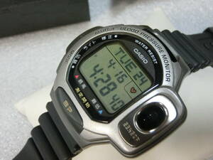 カシオ 血圧計付き腕時計 樹脂バンド (BP-1J-1JR) 美品