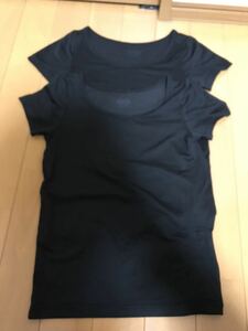 【送料無料】ユニクロ　キッズ　ヒートテック　インナー　2枚セット　サイズ110 中古　黒　半袖 Tシャツ ブラック　UNIQLO HEATTECH