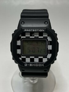 未使用 CASIO G-SHOCK STUSSYコラボモデル クォーツ腕時計 ブラック/ホワイト DW-5600VT ラバーベルト メンズ 福井県質屋の質セブン
