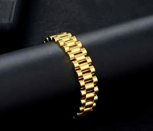 新品!　今なら送料無料!　18kイエローゴールドGP腕時計型ブレスレット!高級感ある中折式サイズ21センチ　男女兼用　重量感あります。 