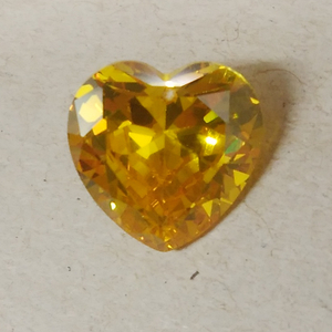 [10.49 ct] 合成イエローサファイア ハートカット ルース 宝石 ジュエリー