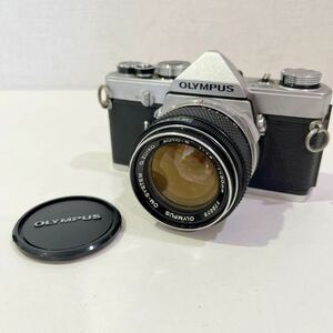【希少】 OLYMPUS オリンパス OM-1 フィルムカメラ 1:1.4 50mm レトロ 60サイズ（486）