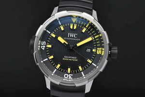 IWC シャフハウゼン IW358001 アクアタイマー オートマティック 2000 メンズ チタン/ラバー 80110 ダイバー 黒文字盤【正規OH済】