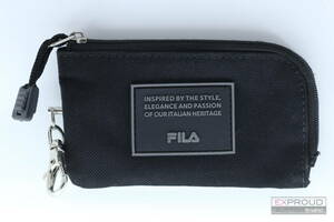 美品★R12 FILA フィラ ポリラバーワッペンリール付キーケース 高さ6.5cm×幅12cm 41g L字ファスナー リール長さ：(約)31cm ブラック