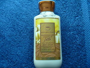 BATH & BODY WORKS BODY LOTION 8FL/236ml新品　784