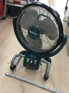 【中古品】makita(マキタ) 14.4/18v充電式産業扇 (本体のみ) CF300DZ　　/IT98W8IIAUKS