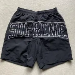 【良品】supreme ウォーターショーツ 水着 ハーフパンツ 刺繍ロゴ【S】黒