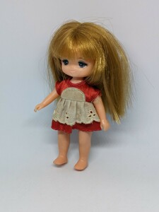 リカちゃん タカラ 人形 ドール TAKARA 着せ替え人形 ミキマキ ワンピース エプロンドレス
