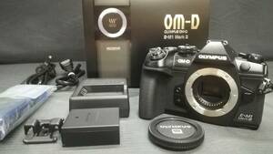 【良品♪】OLYMPUS オリンパス OM-D E-M1 Mark Ⅲ ボディ 2037万画素 ミラーレス 一眼 カメラ/動作品