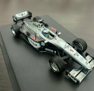 Mclaren 1/43マクラーレンMP4-15 Mika Hakkinen　ケース入り