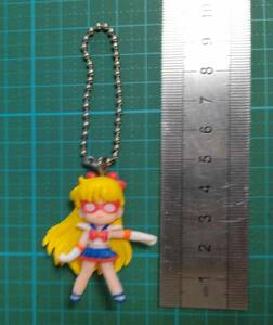 セーラームーン スイング 2 セーラーV キーホルダー フィギュア Sailor Moon V Sailor Venus key ring holder chain Swing charms Figure