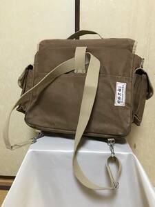 ★　激レア　旧一澤帆布　リュック　ショルダー　ハンド　3WAY　大型バック　ユーズド　　　　サイズ　縦横まち　28X37X13㎝