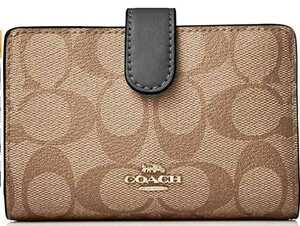 【新品】コーチ シグネチャー ミディアムコーナー F23553 カーキ／ブラックCOACH コーチラウンドファスナー 