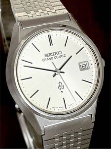 人気上昇48グランド！順調に作動中！ホワイト文字盤!SEIKO GRAND QUARTZ！セイコー グランドクォーツ!純正オリジナルブレス！4842-8110