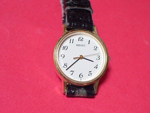 SEIKO社　女性用腕時計