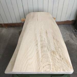 イタヤカエデ 楓 約長900幅380〜500厚45ミリ 製材後約半年 耳付き板 一枚板 天然木 無垢 未乾燥 花台 多肉棚 テーブル板