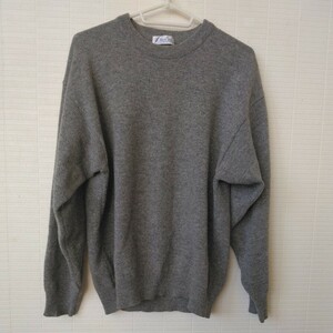 セーター　グレー　灰色　サイズ　L　ウール100％　秋・冬