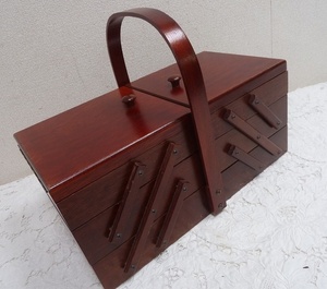(☆BM)【SALE】木製 昭和レトロ ソーイングボックス 三段 スライド 裁縫箱 コスメボックス 化粧箱 メークボックス 小物入れ 道具入れ