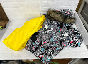 ROXY スノーボードウエア レディース Mサイズ 上下セット ロキシー スノボ ジャケット パンツ 2016年モデル 現状品 札幌市 白石区