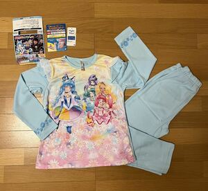 130☆ 新品 ☆キュアコスモ☆ 光るパジャマ スタートゥインクルプリキュア ナイトウェア 長袖