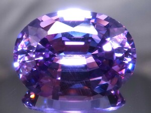 99.94ct 新品・特大サイズ・虹色ファイヤの煌き・キュービックジルコニア・人工模造石 