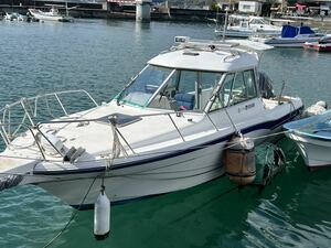 ヤマハFC24ボート4スト175馬力船外機が売りです。